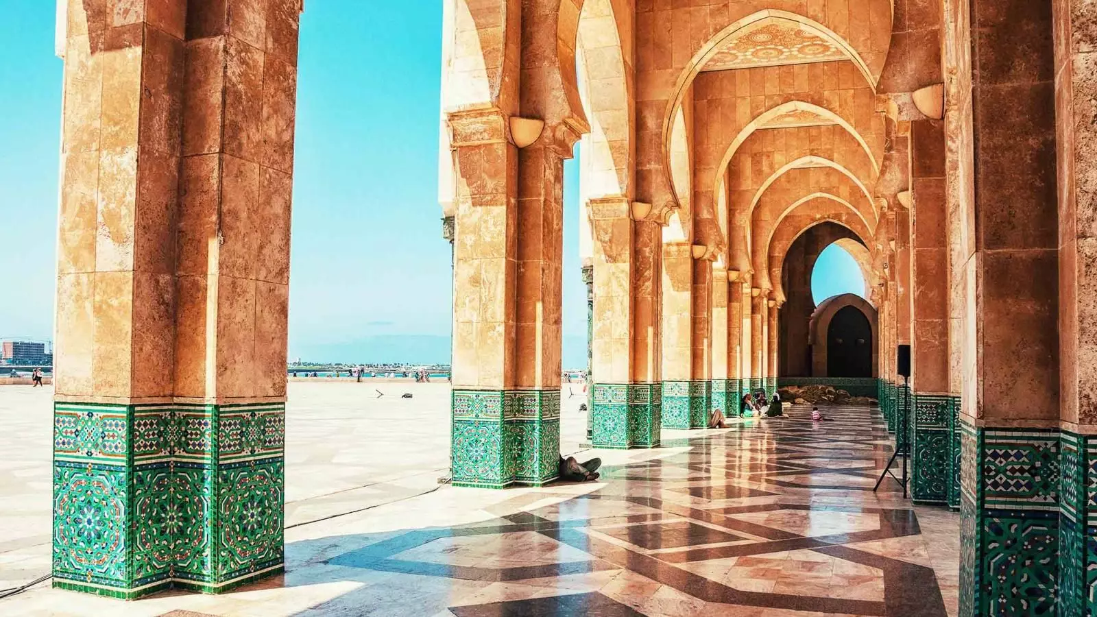 Découvrez Casablanca en Toute Liberté avec Notre Service de Location de Voiture Découvrez Casablanca en Toute Liberté avec Notre Service de Location de Voiture