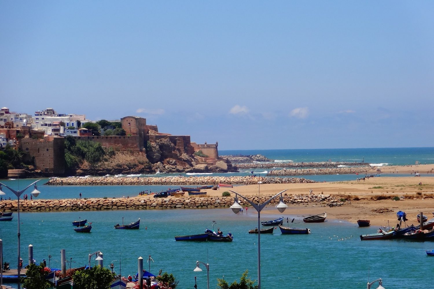 Explorez Rabat en Toute Liberté avec Notre Service de Location de Voiture Explorez Rabat en Toute Liberté avec Notre Service de Location de Voiture